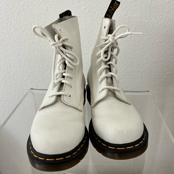 Dr. Martens 1460 PASCAL Boots - Picture 3 of 12